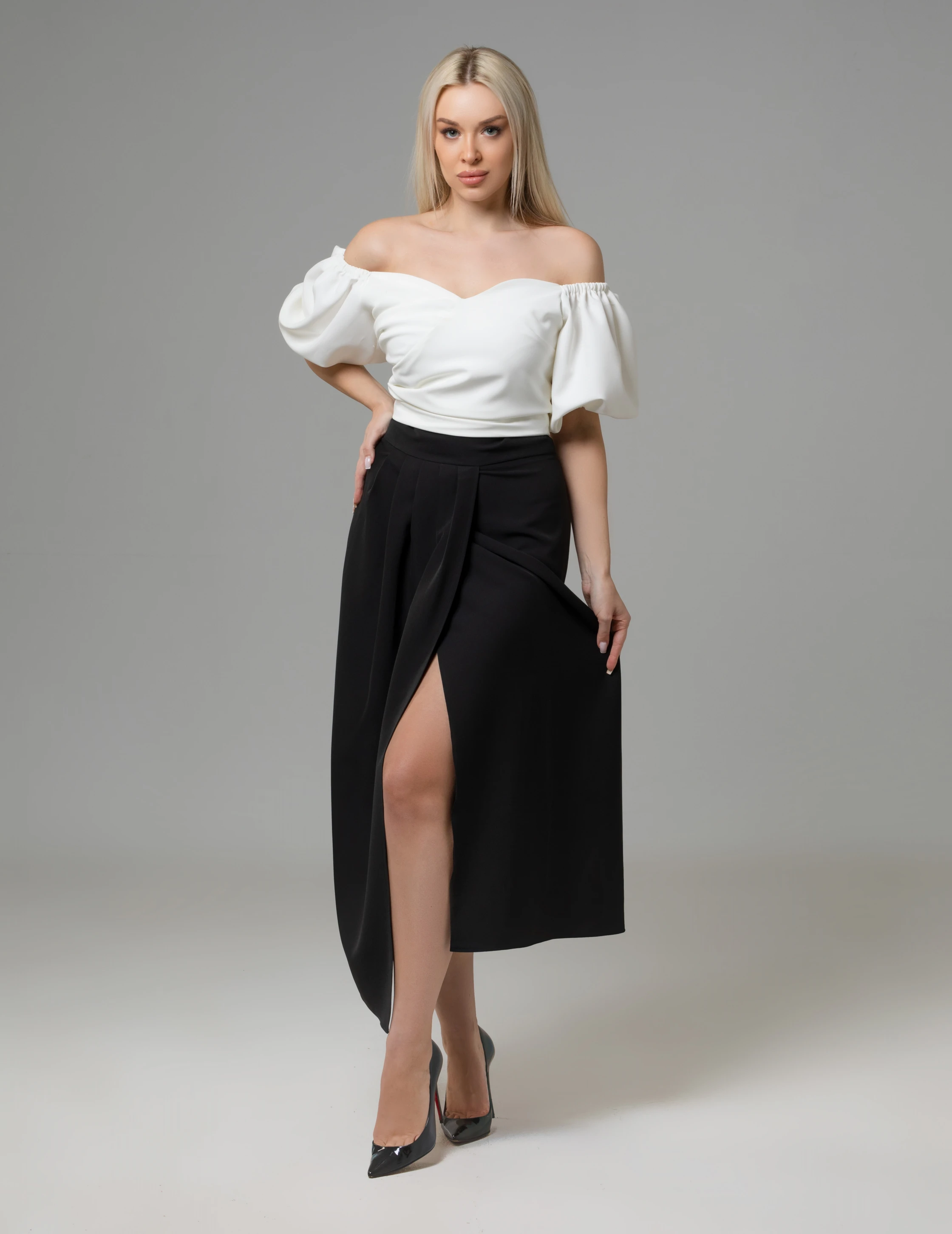 BLACK WRAP SKIRT