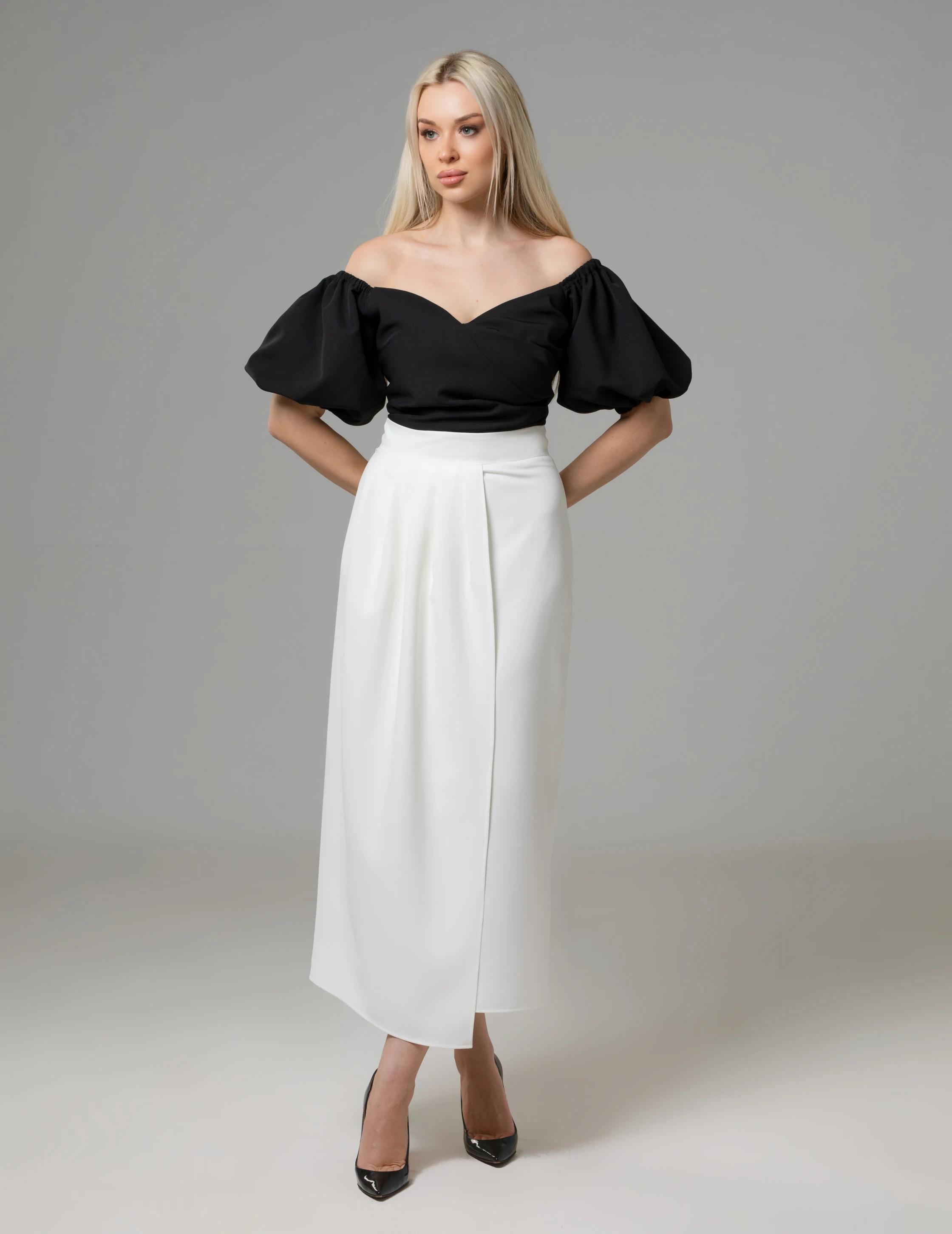 WHITE WRAP SKIRT
