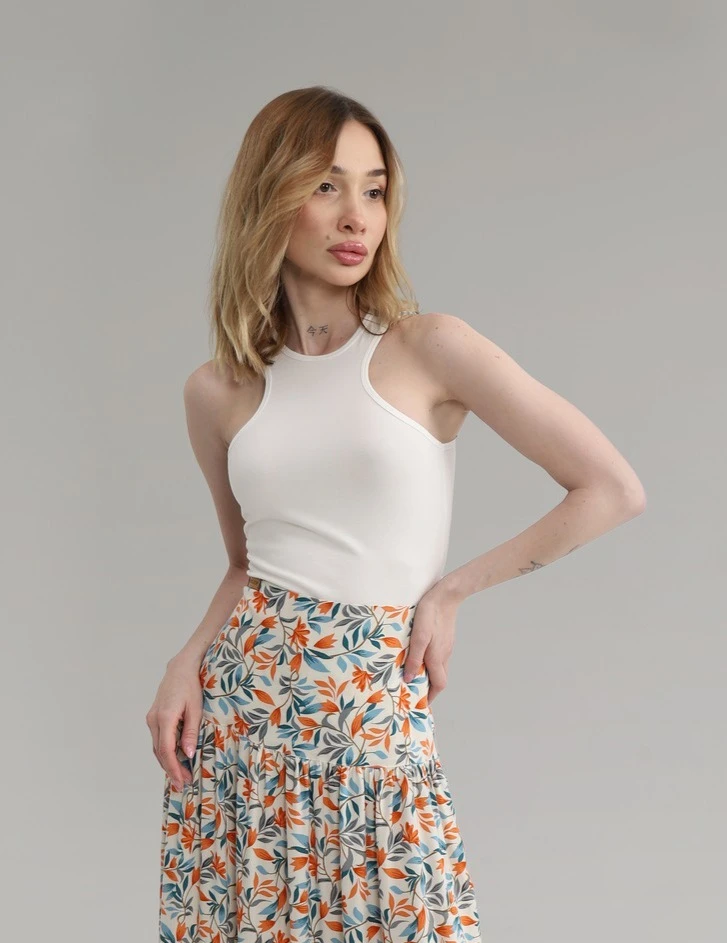 DEEP CROSS CUT SLEEVELESS TANK TOP